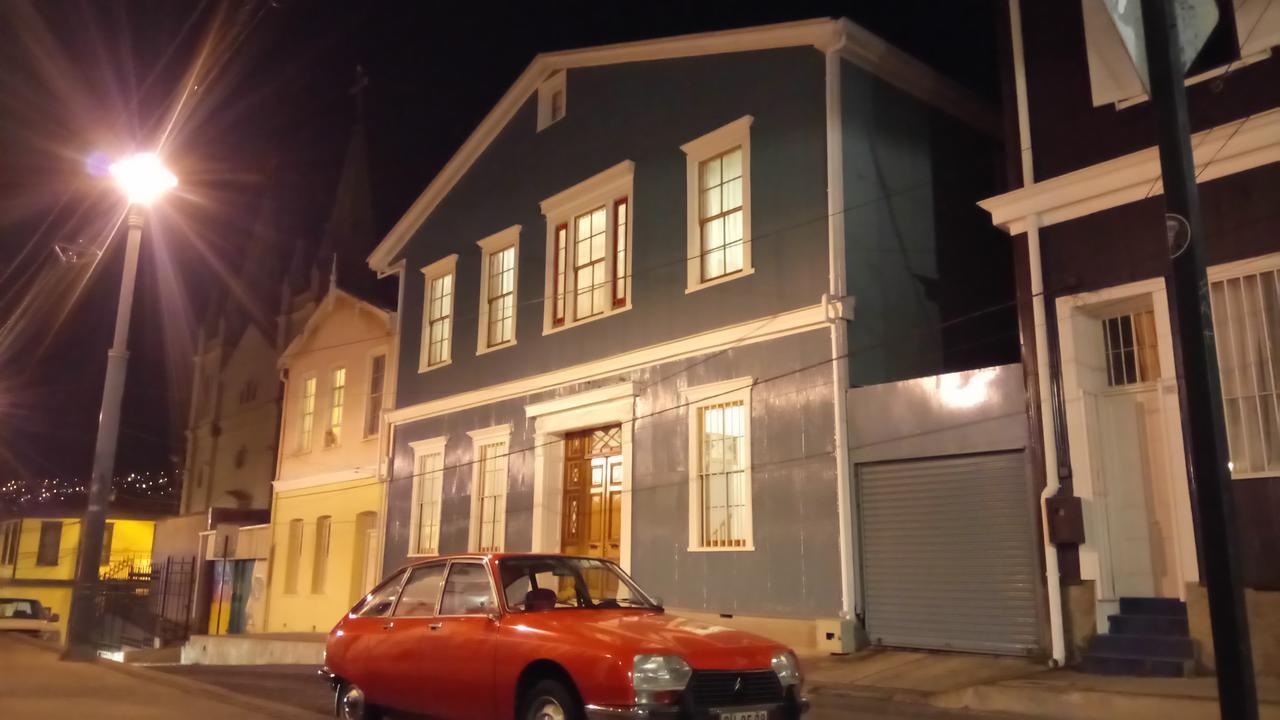Wood Residence Hotel Boutique บัลปาราอีโซ ภายนอก รูปภาพ